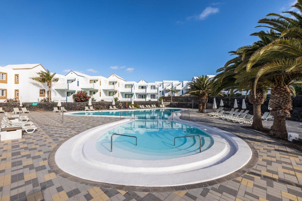 Apartamentos Livvo Morromar Puerto del Carmen  Eksteriør billede