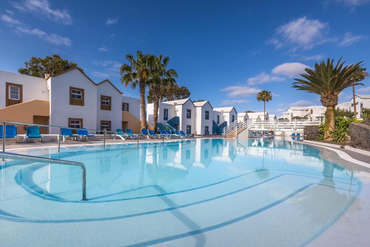 Apartamentos Livvo Morromar Puerto del Carmen  Eksteriør billede