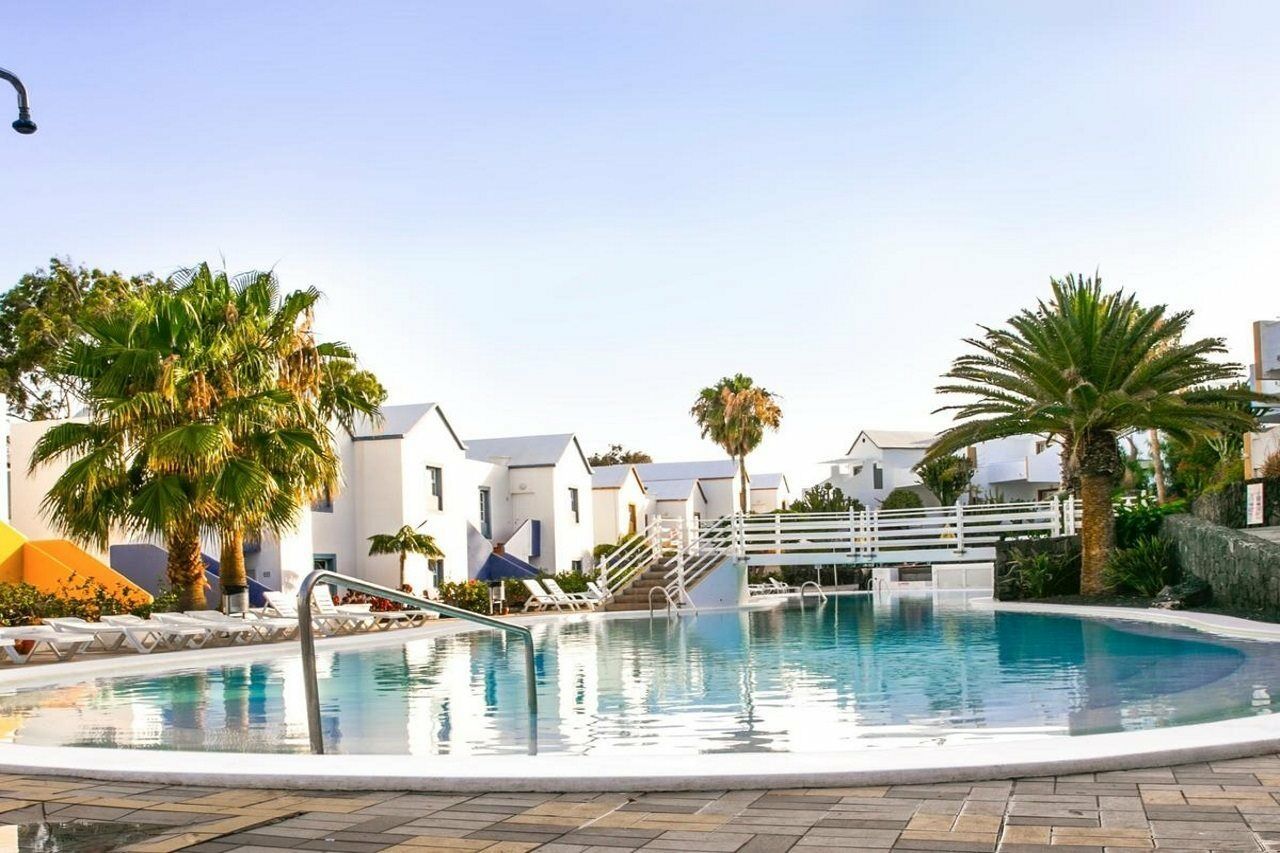 Apartamentos Livvo Morromar Puerto del Carmen  Eksteriør billede